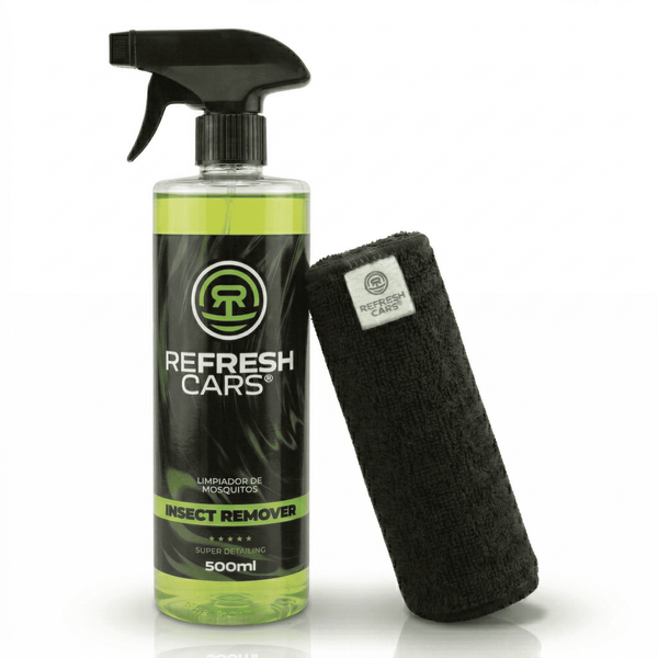 Limpiador de mosquitos Refresh Cars 500ml en bote spray junto a paño de microfibra negro